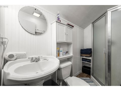 Tiny photo for 524 N 5th St, Creswell, OR 97426 (MLS # 725823556)