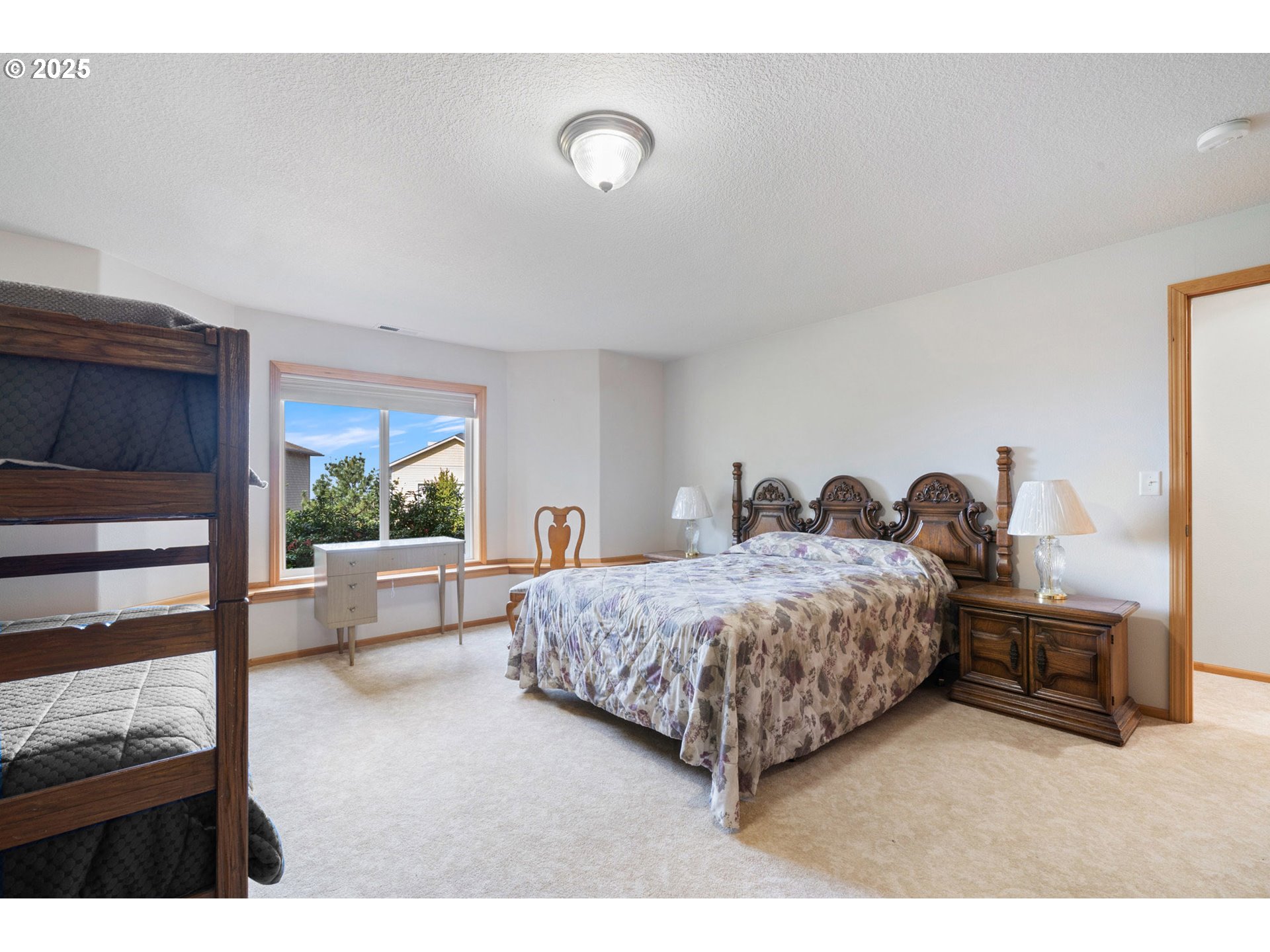 Oceanside, Oregon 97134, United States, 4 Bedrooms Bedrooms, ,4 BathroomsBathrooms,Residential,Active,104011