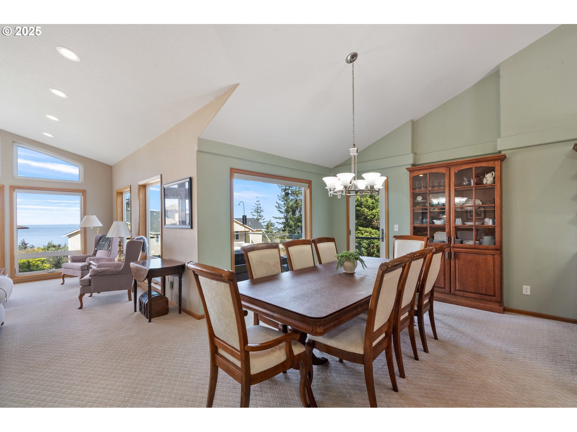 Oceanside, Oregon 97134, United States, 4 Bedrooms Bedrooms, ,4 BathroomsBathrooms,Residential,Active,104011