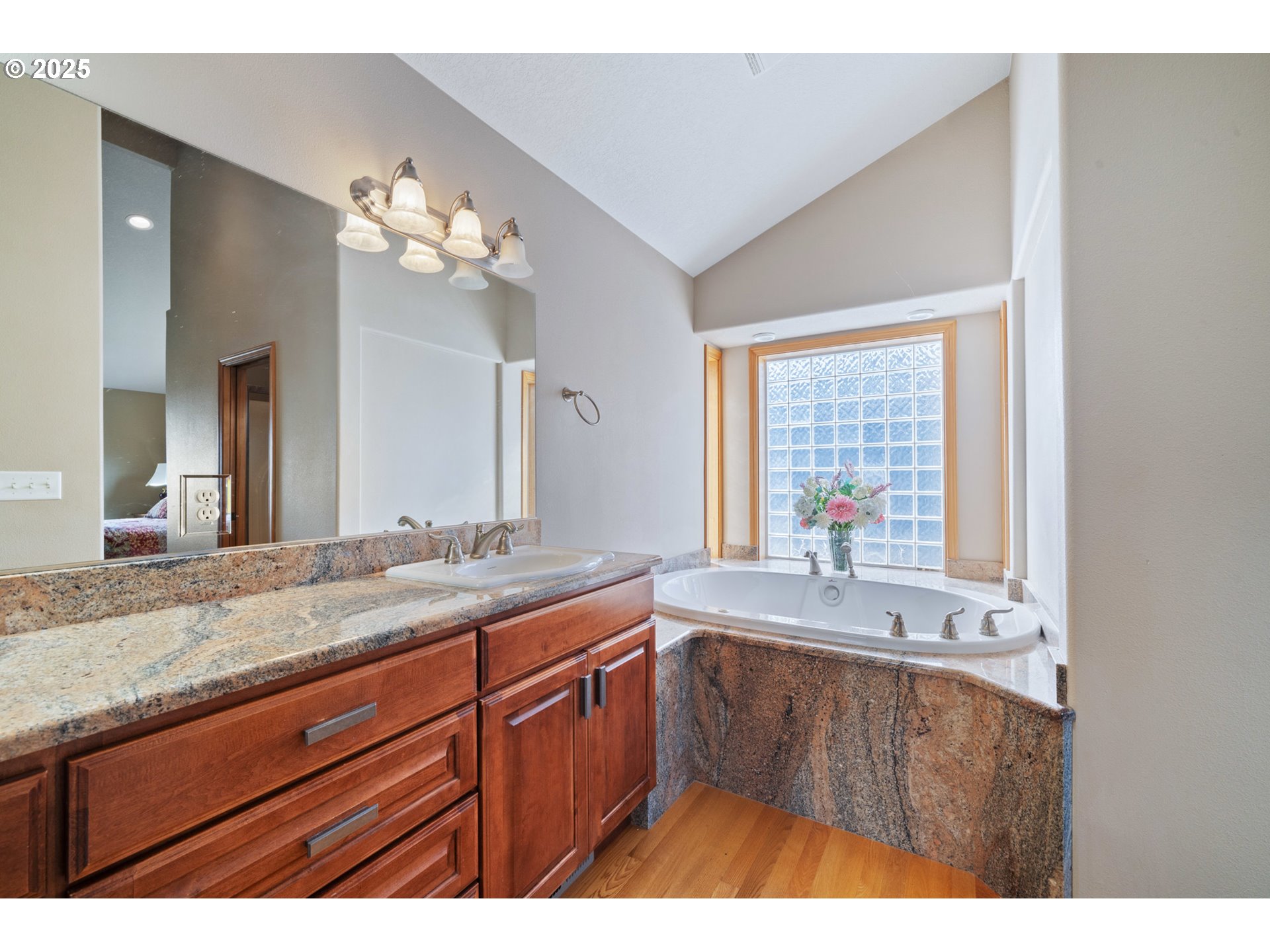 Oceanside, Oregon 97134, United States, 4 Bedrooms Bedrooms, ,4 BathroomsBathrooms,Residential,Active,104011