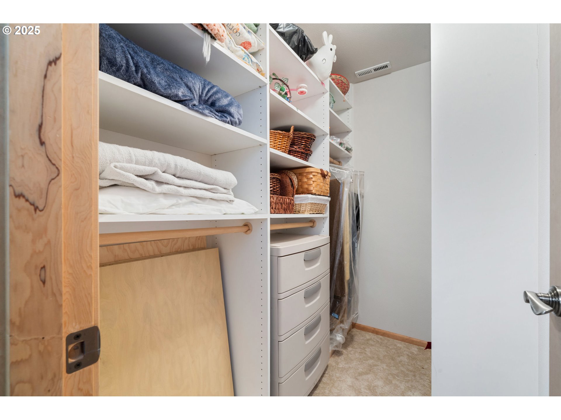 Oceanside, Oregon 97134, United States, 4 Bedrooms Bedrooms, ,4 BathroomsBathrooms,Residential,Active,104011