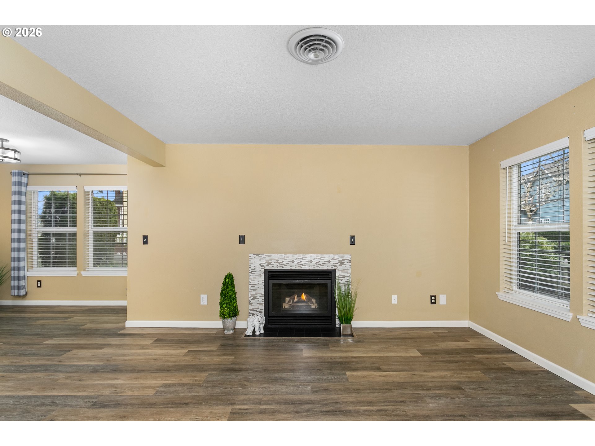 17200 SE 26TH DR Q59