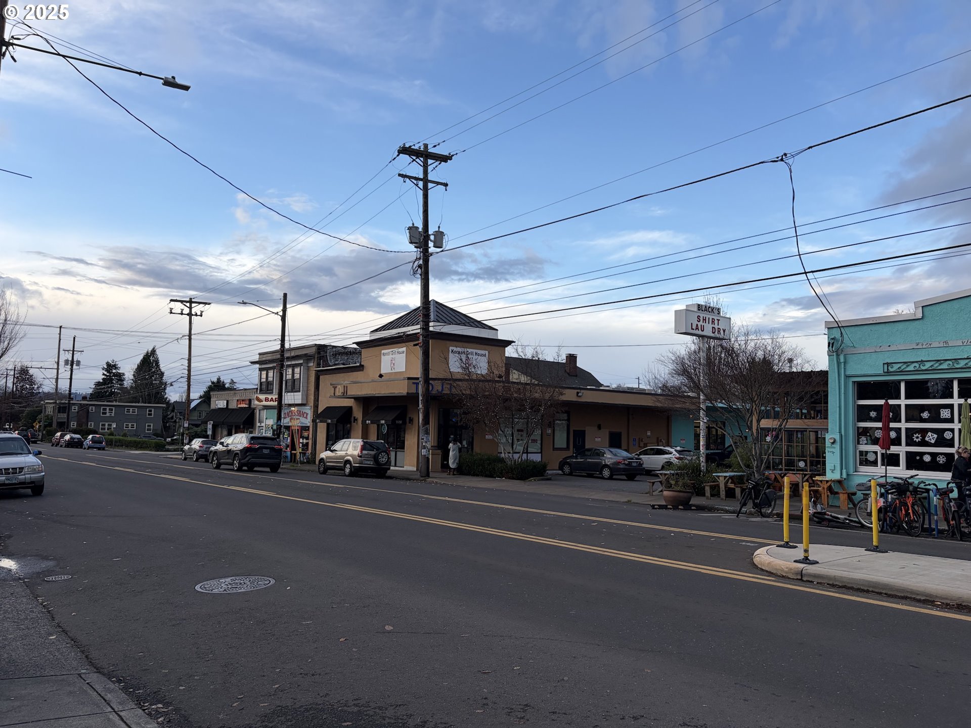 4615 SE Hawthorne BLVD