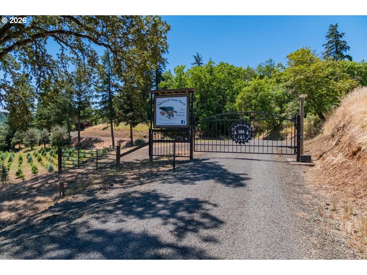 106 GREEN VALLEY RD