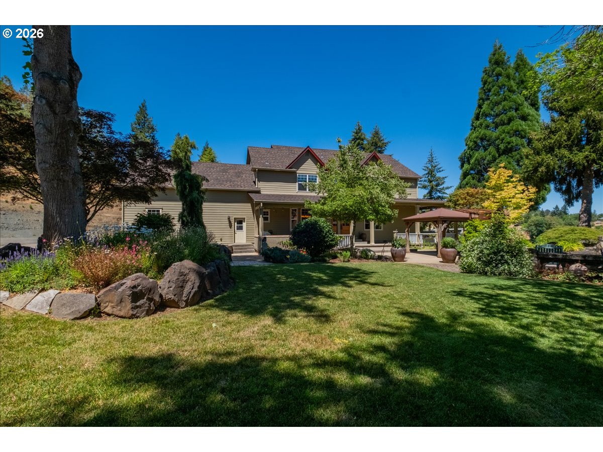 106 GREEN VALLEY RD