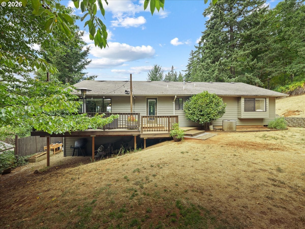 245 SILVER LOOP