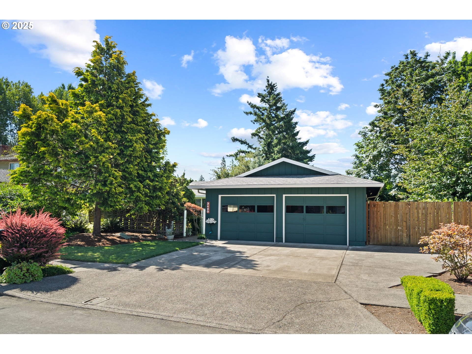 3420 SE EL CAMINO DR