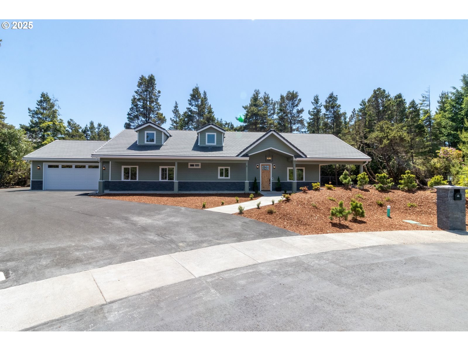 1 BONNETT WAY