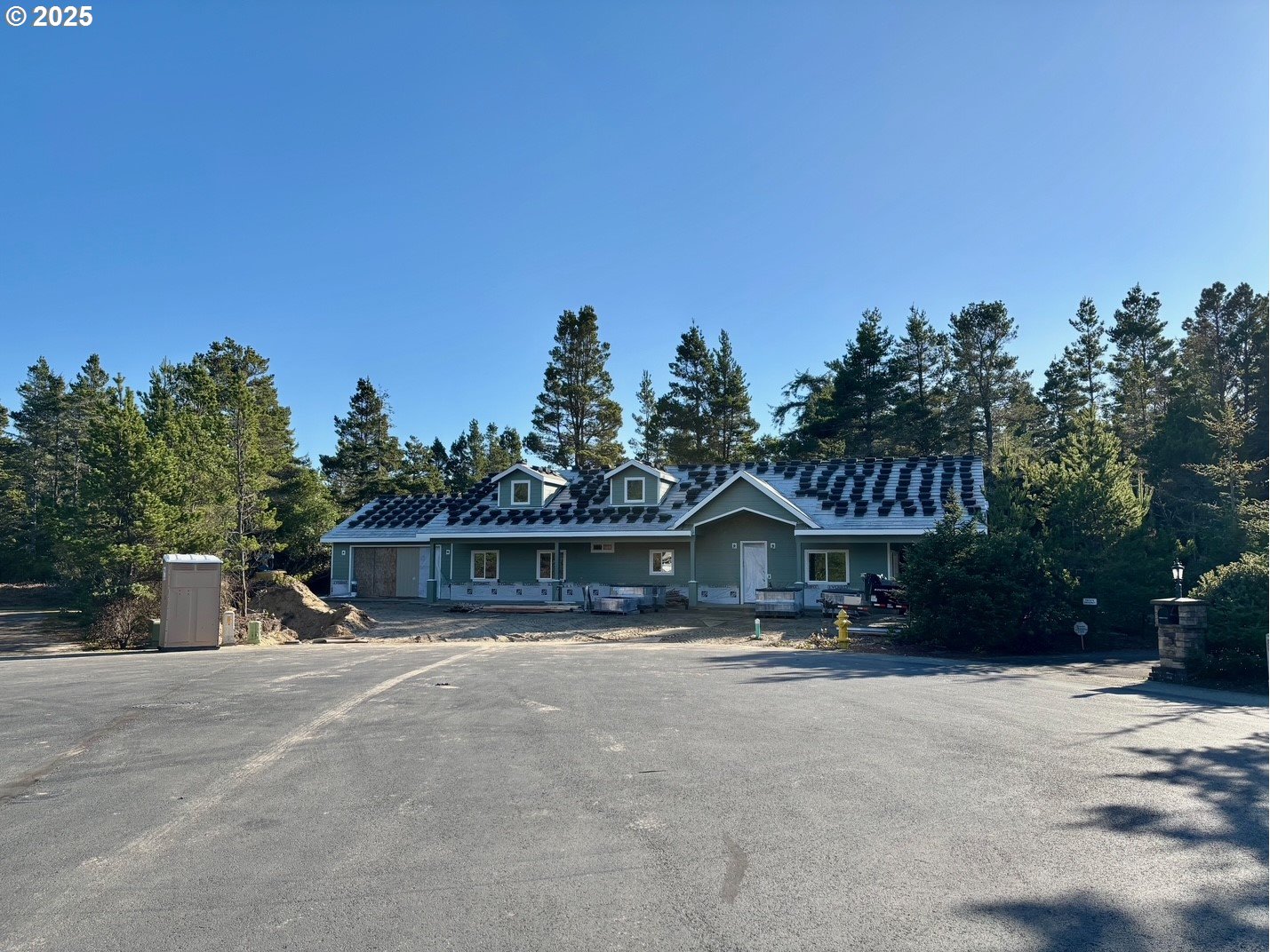 1 BONNETT WAY