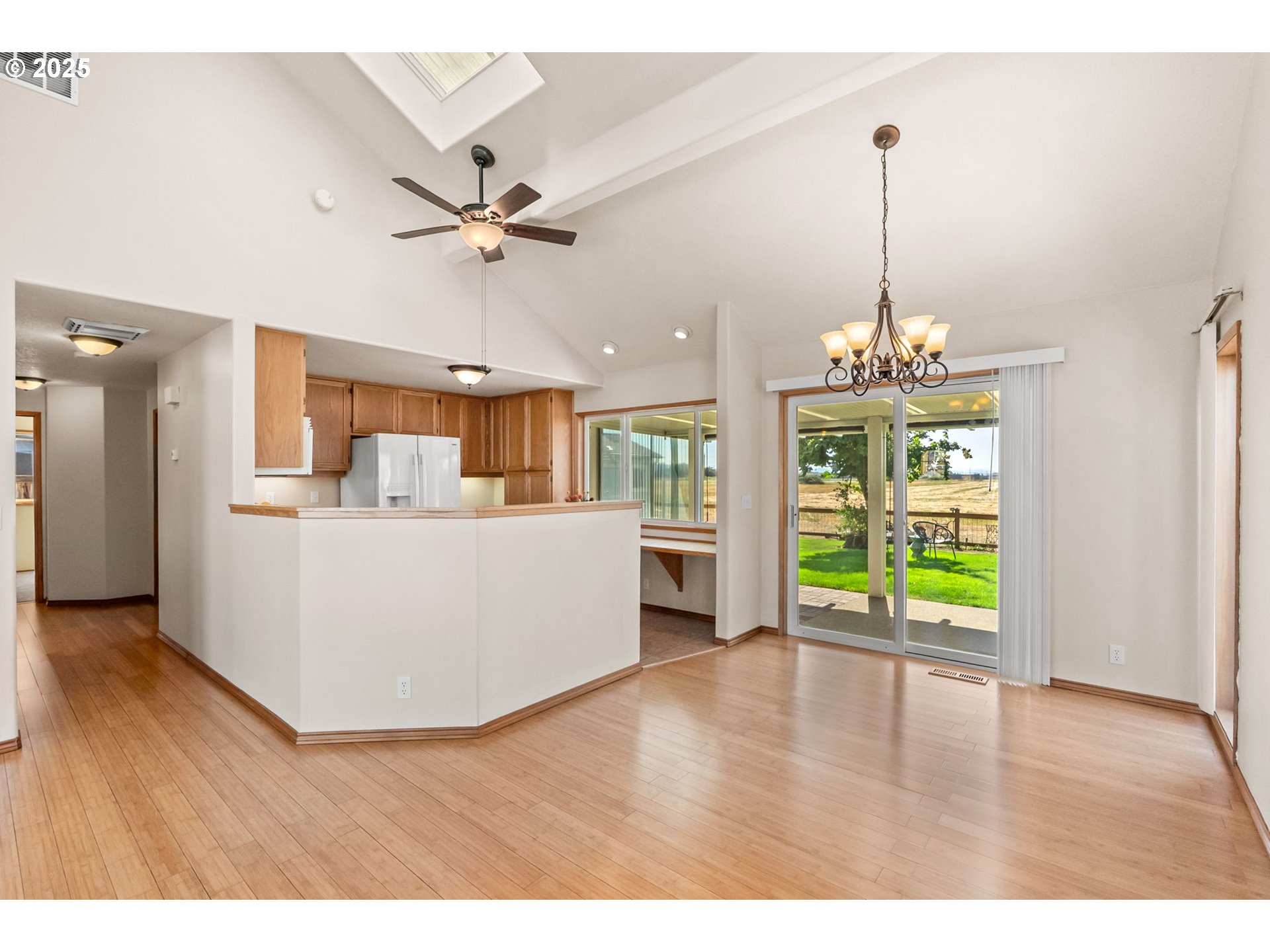 3838 DORCHESTER LN