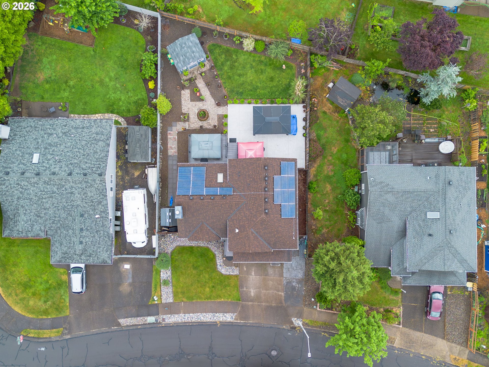 748 SE 10TH ST