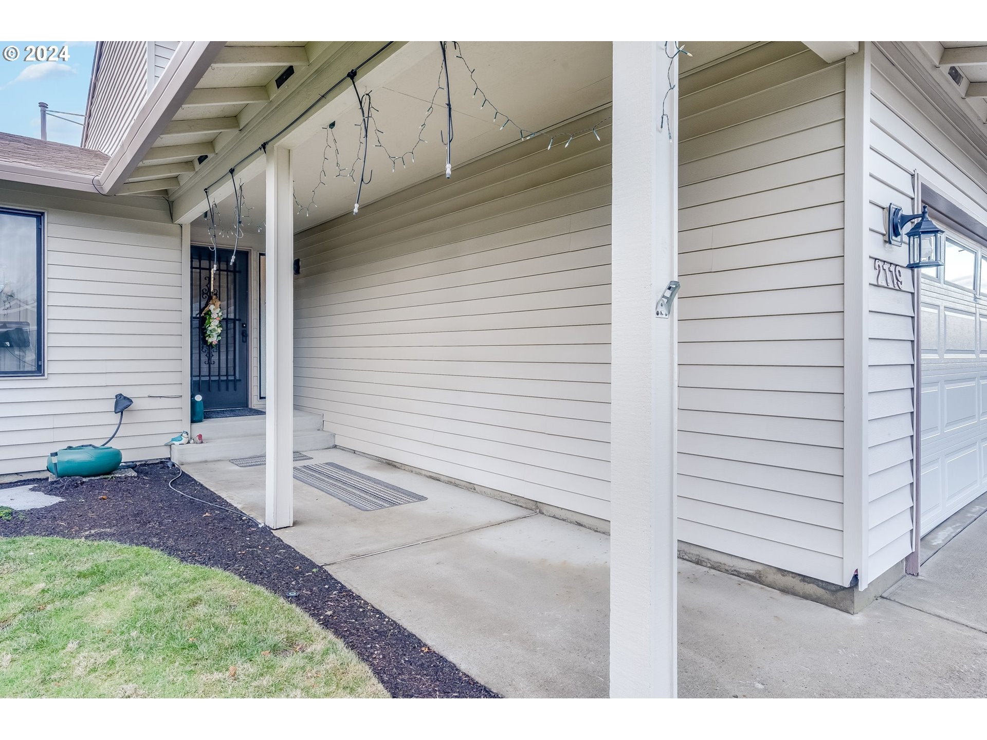 2119 NE 158TH AVE