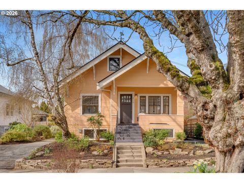 2115 SE 35TH PL Portland OR 97214