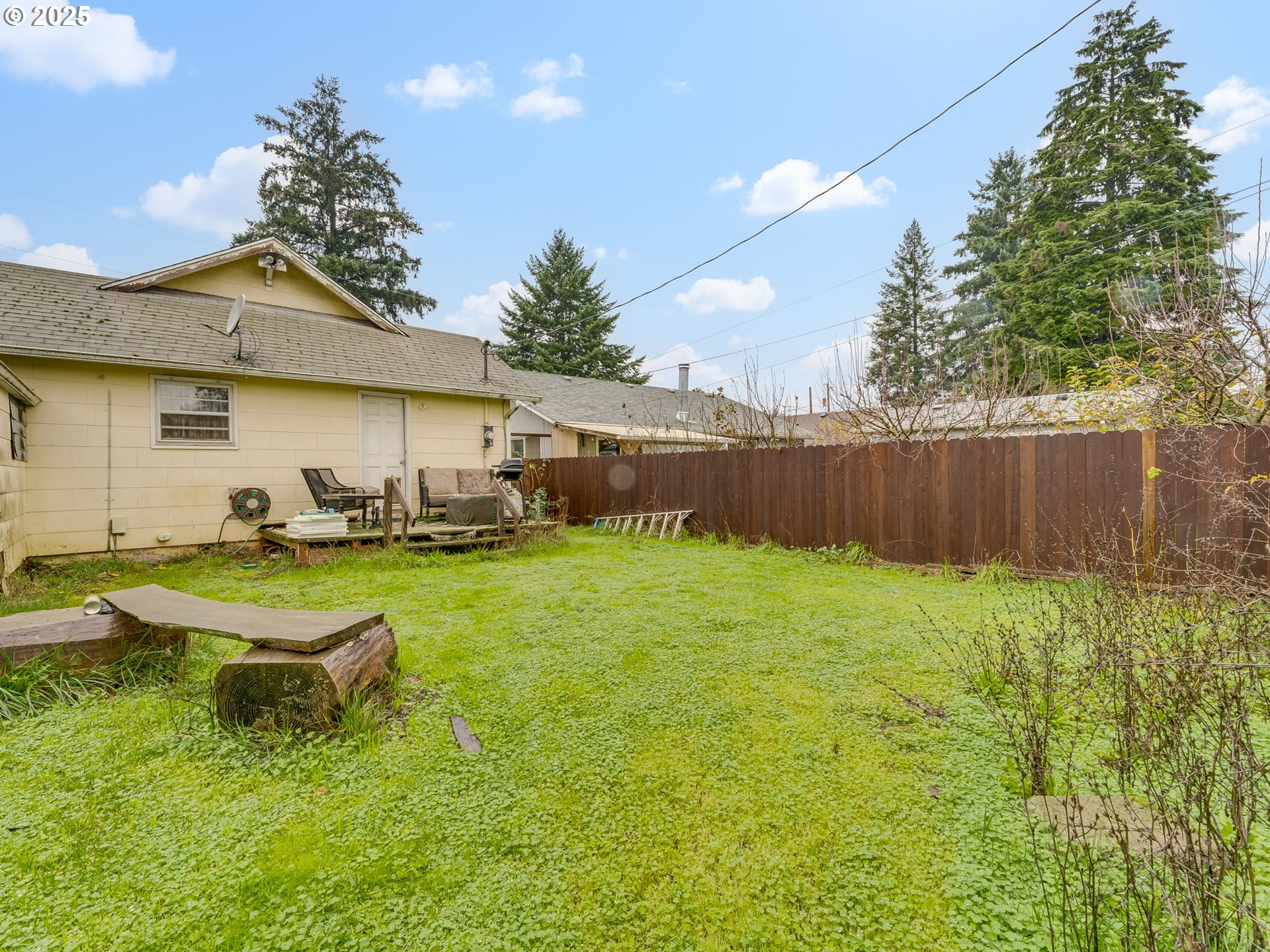 Vancouver, Washington 98663, United States, 2 Bedrooms Bedrooms, ,1 BathroomBathrooms,Residential,Pending,253919