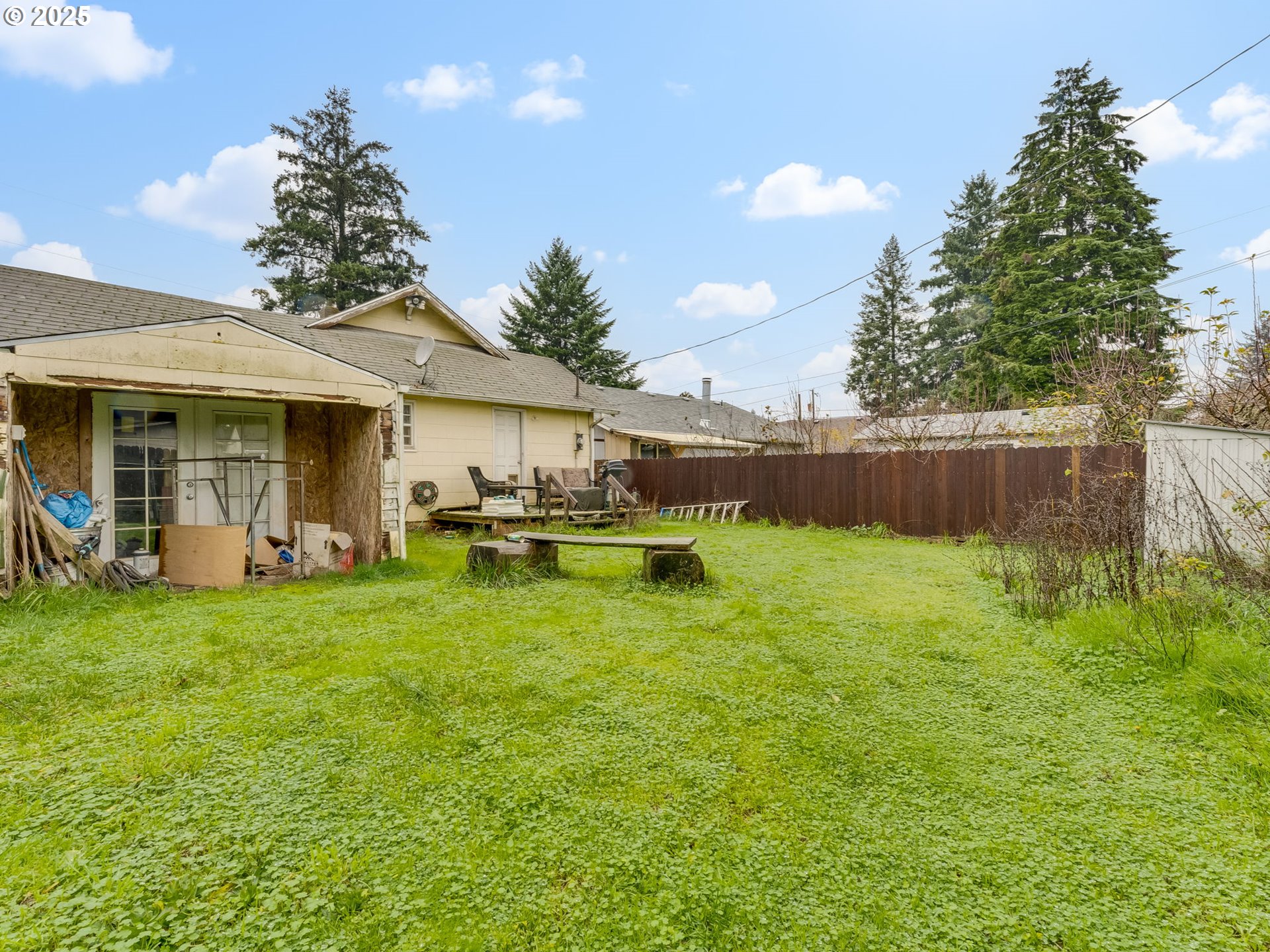 Vancouver, Washington 98663, United States, 2 Bedrooms Bedrooms, ,1 BathroomBathrooms,Residential,Pending,253919