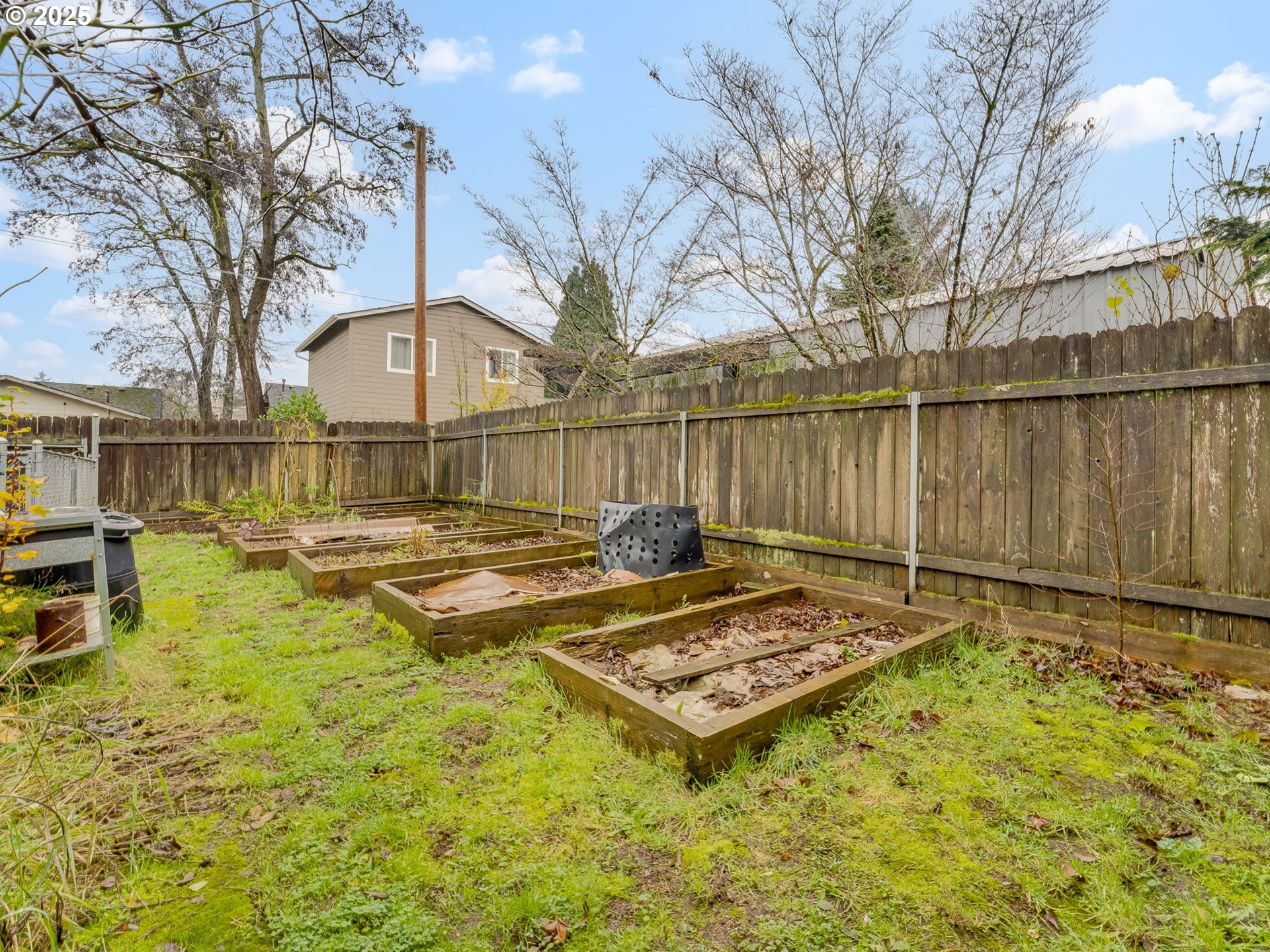 Vancouver, Washington 98663, United States, 2 Bedrooms Bedrooms, ,1 BathroomBathrooms,Residential,Pending,253919