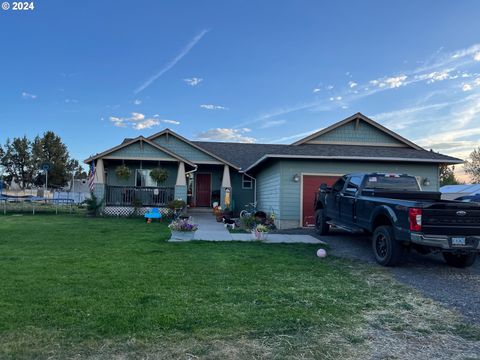 A home in Prineville