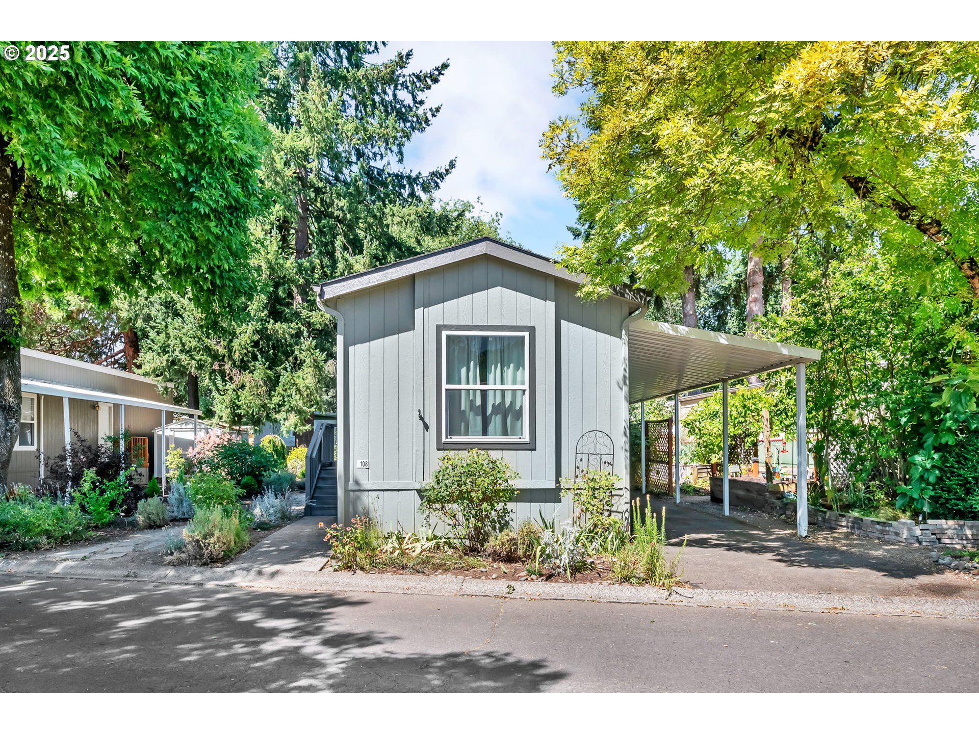 1475 GREEN ACRES RD 108