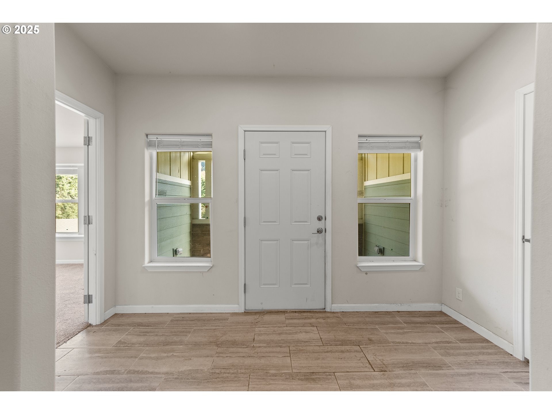 712 SIBOLD CANYON RD