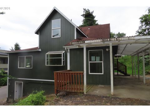 A home in Clatskanie