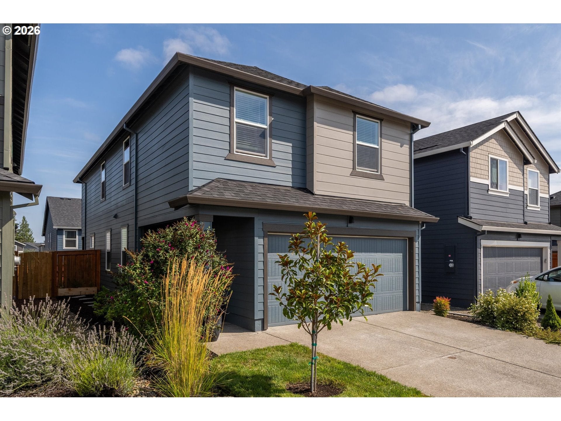 2932 N 3RD WAY
