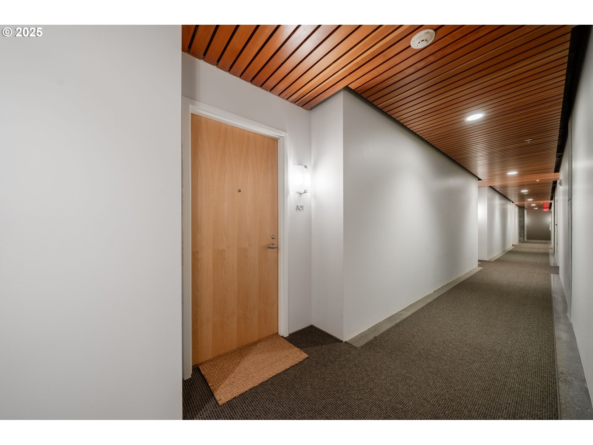 1234 SW 18TH AVE 301