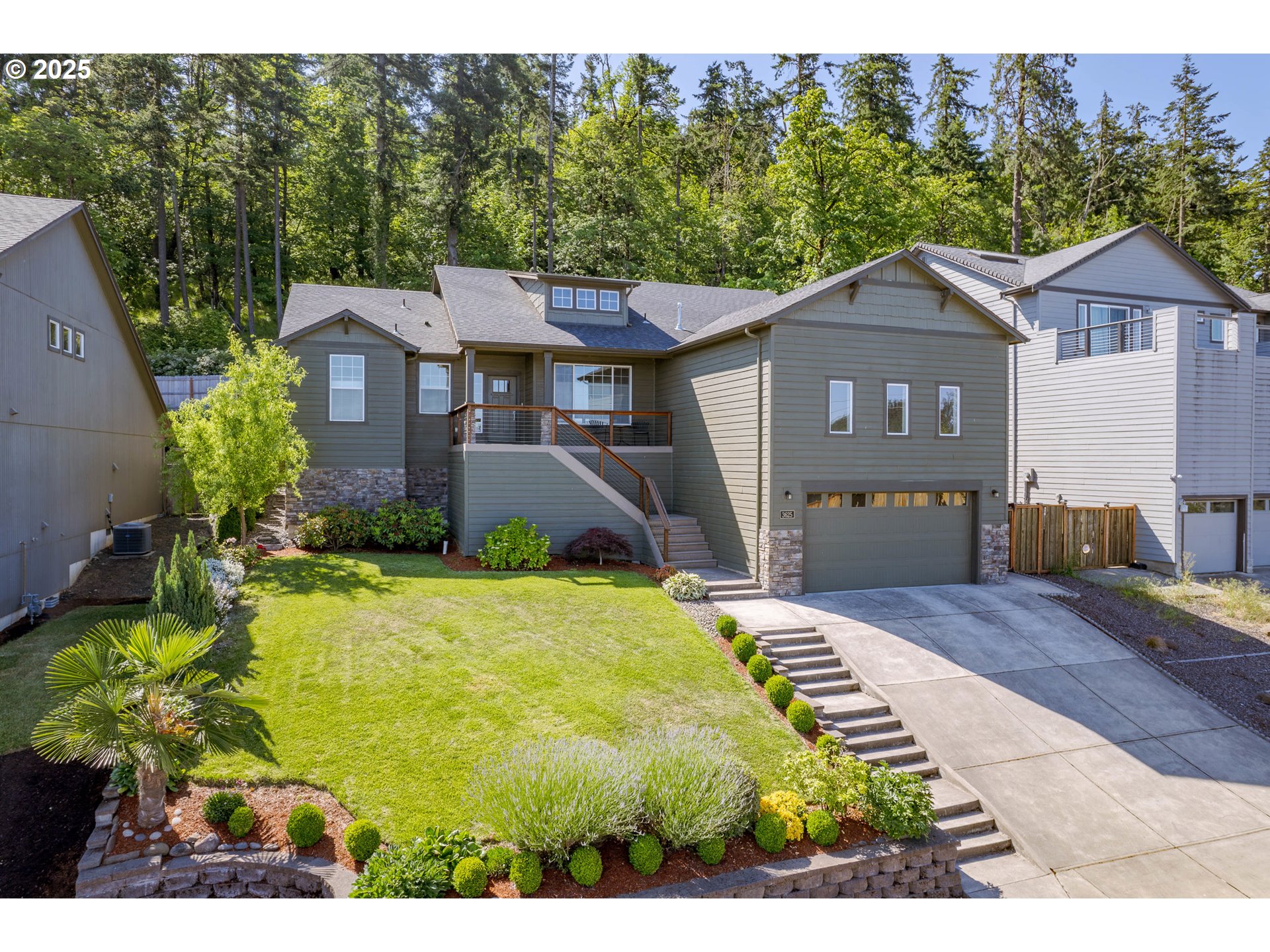 3625 SNOWBERRY RD