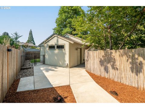 A home in West Linn