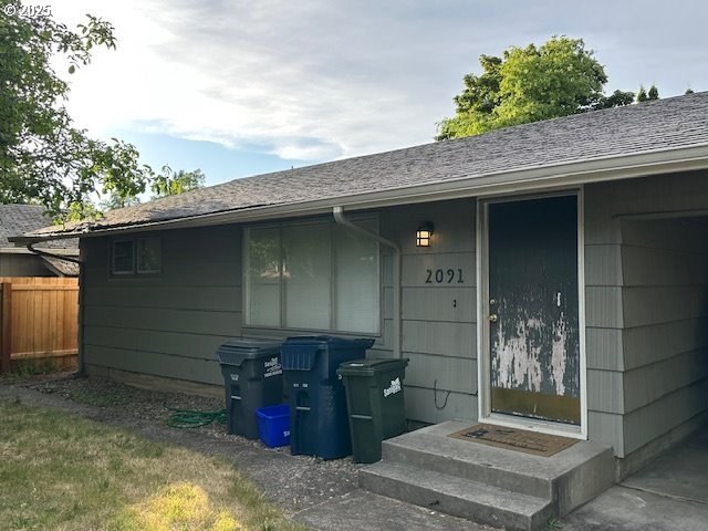 2091 CAL YOUNG RD