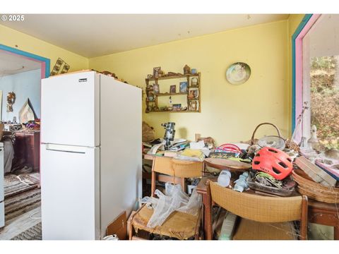 Tiny photo for 48117 E 2nd St, Oakridge, OR 97463 (MLS # 543022370)