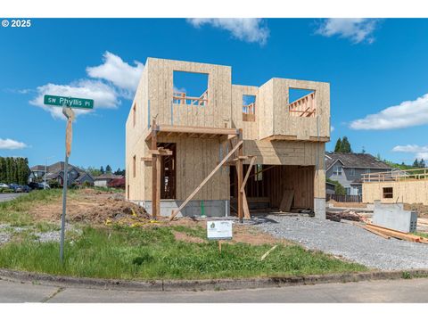 2279 SW PHYLLIS PL Gresham OR 97080