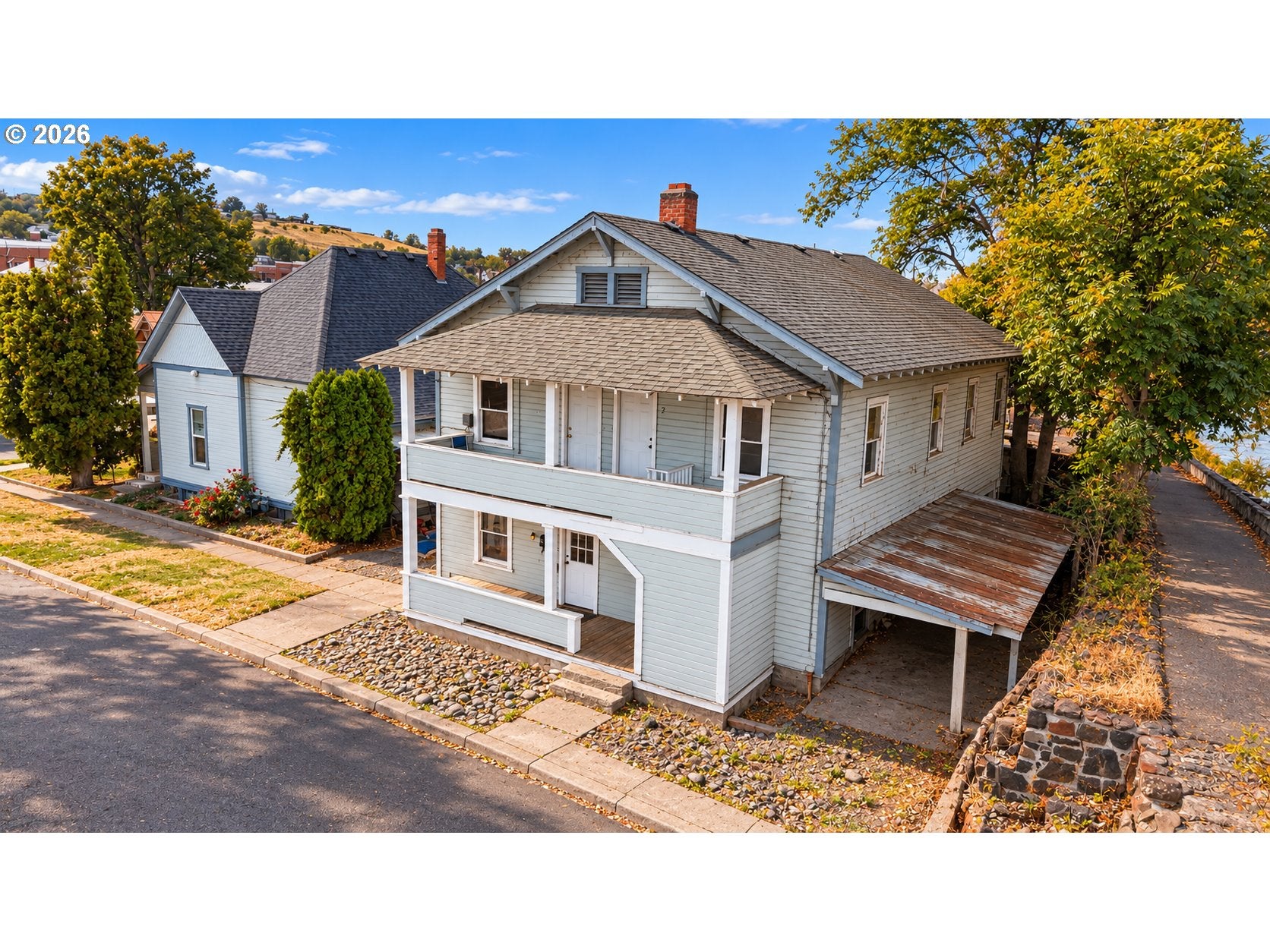 143 SW 3RD ST