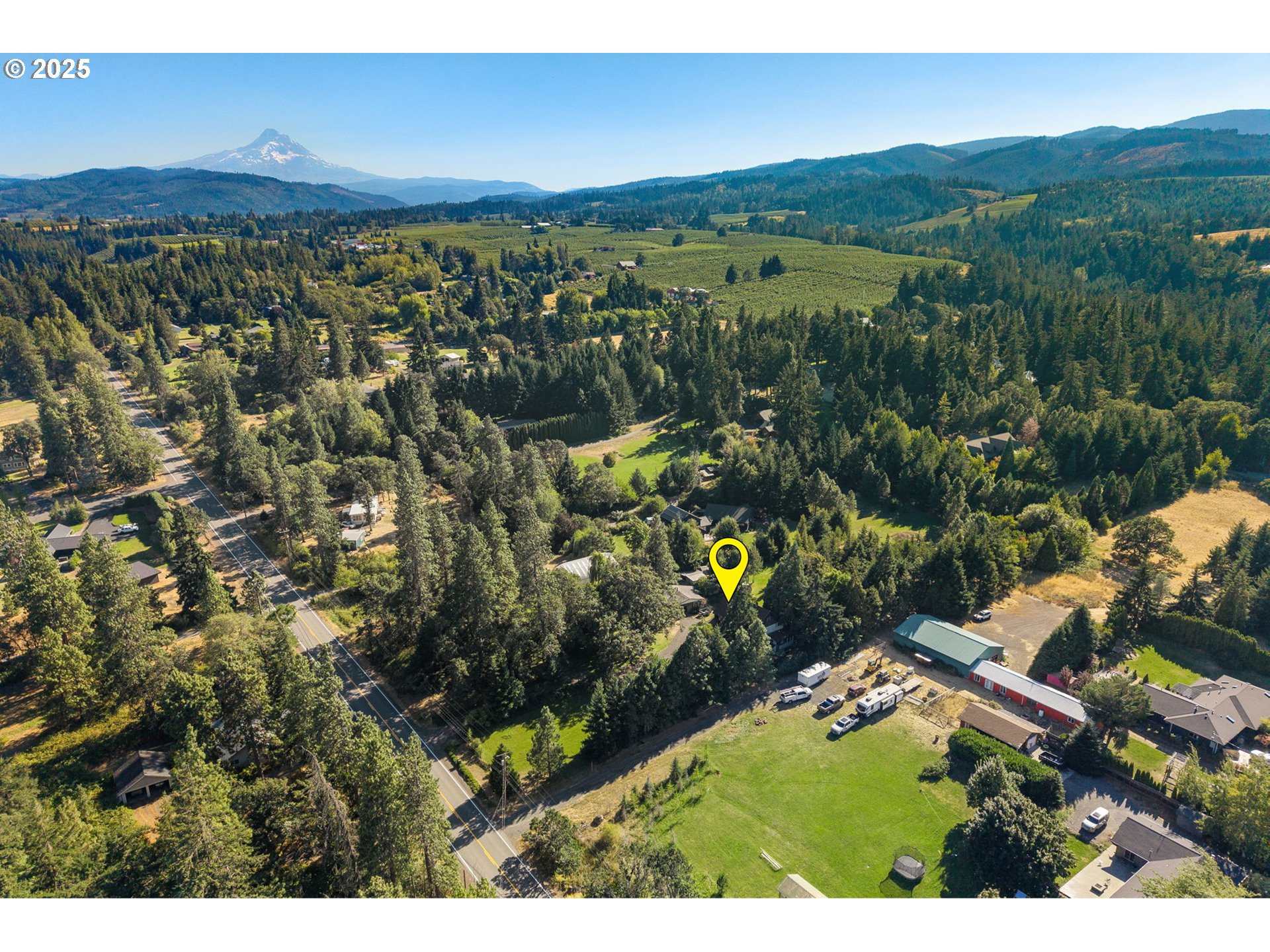 1190 COUNTRY CLUB RD