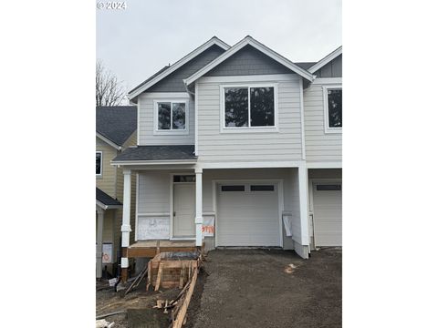 A home in Milwaukie