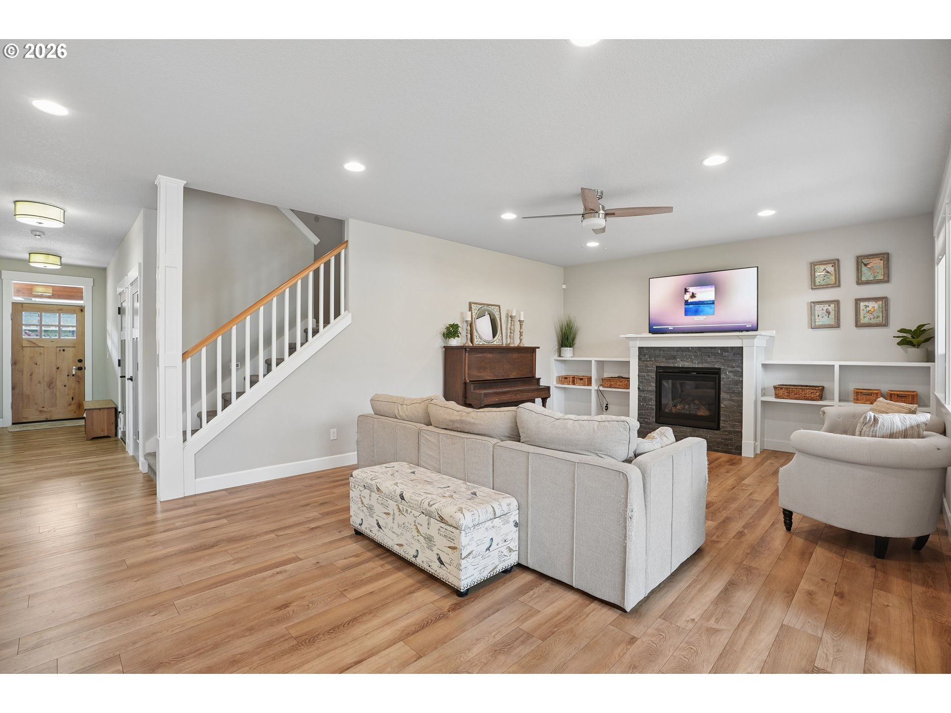 896 SE 43RD AVE