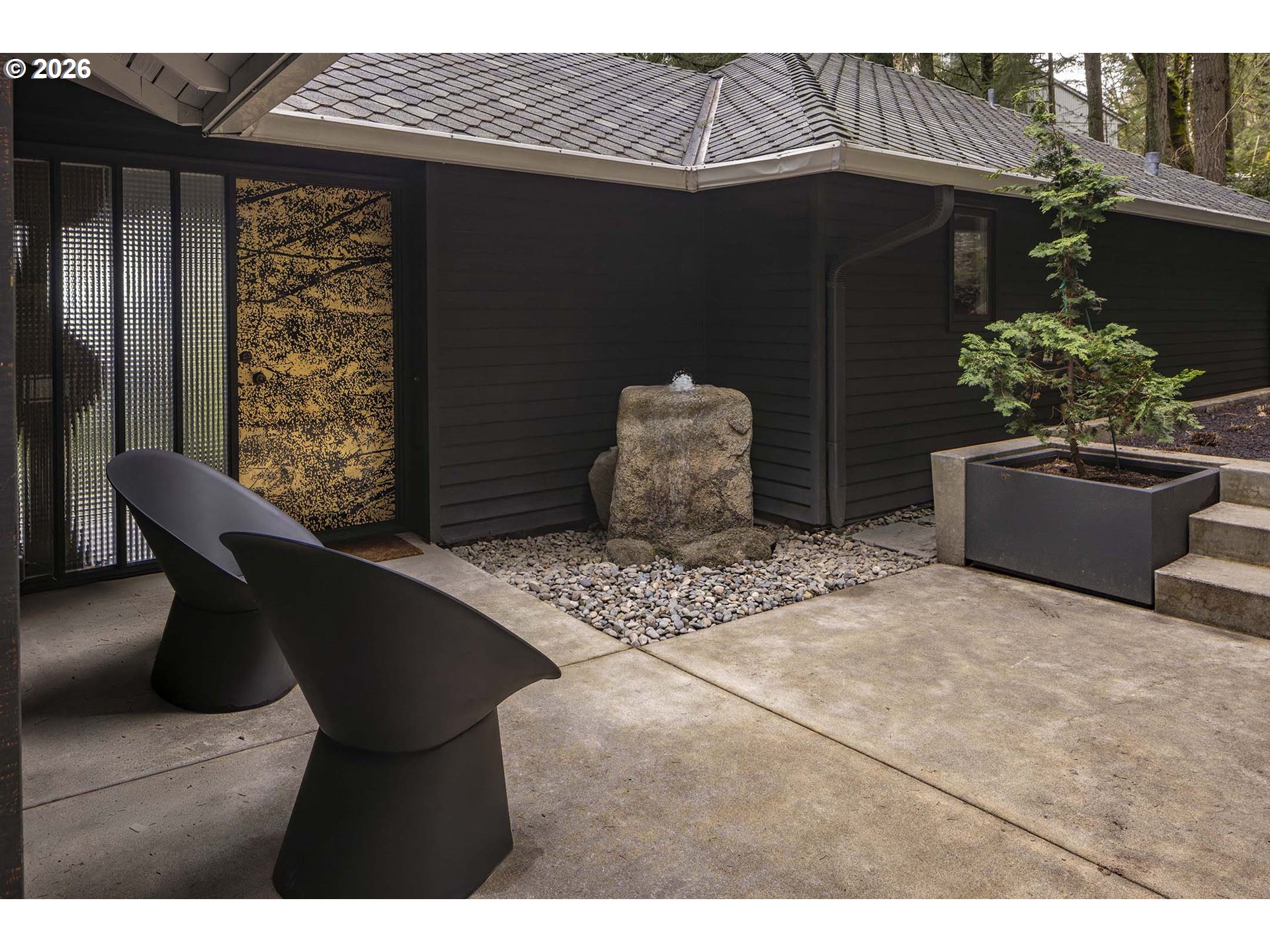 3340 SW FAIRMOUNT BLVD