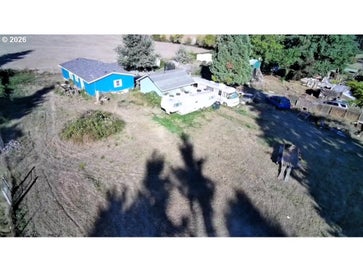 32120 NICHOLS LN Cottage Grove OR 97424