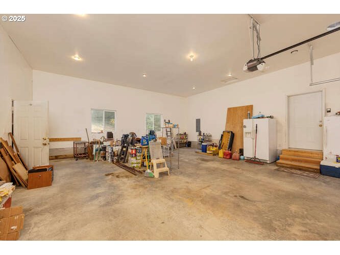 Grand Ronde, Oregon 97347, United States, 3 Bedrooms Bedrooms, ,2 BathroomsBathrooms,Residential,Pending,130773