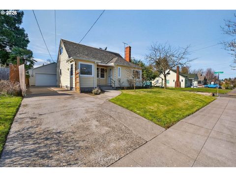 6847 N DENVER AVE Portland OR 97217