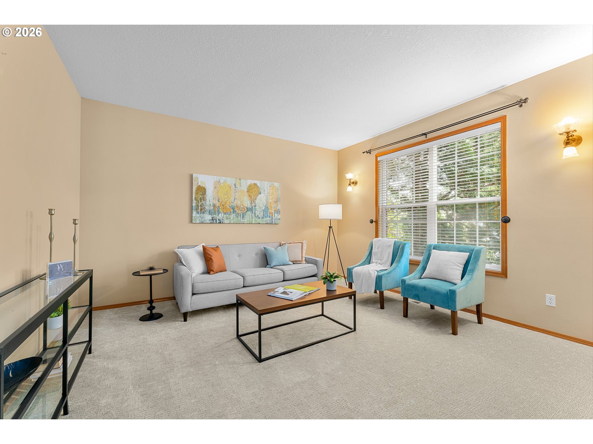2257 NE ESTATE DR