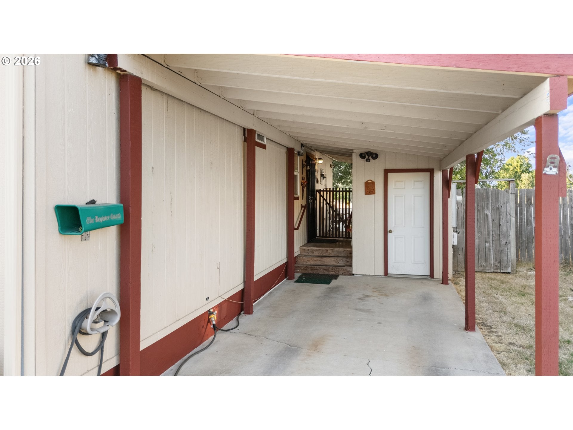700 N MILL ST 13
