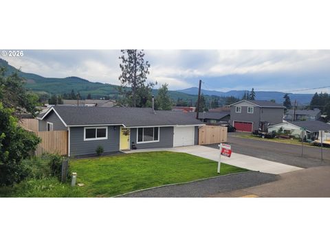 Tiny photo for 114 E 3rd St, Lowell, OR 97452 (MLS # 745326399)