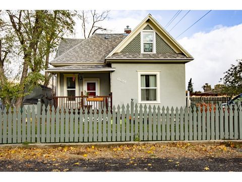 A home in La Grande