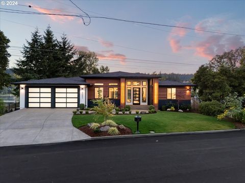 19697 SE COTTONWOOD ST Milwaukie OR 97267