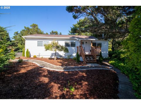 125 W 11TH ST Florence OR 97439