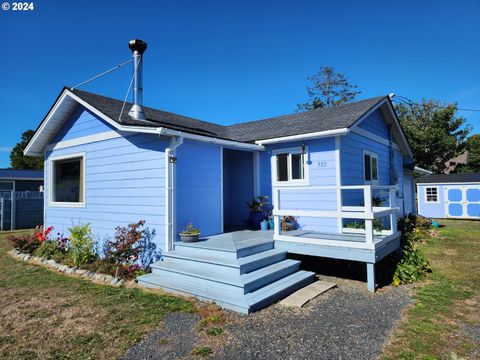 A home in Port Orford