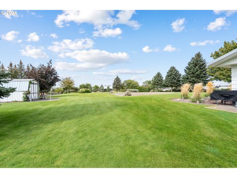 A home in Hermiston