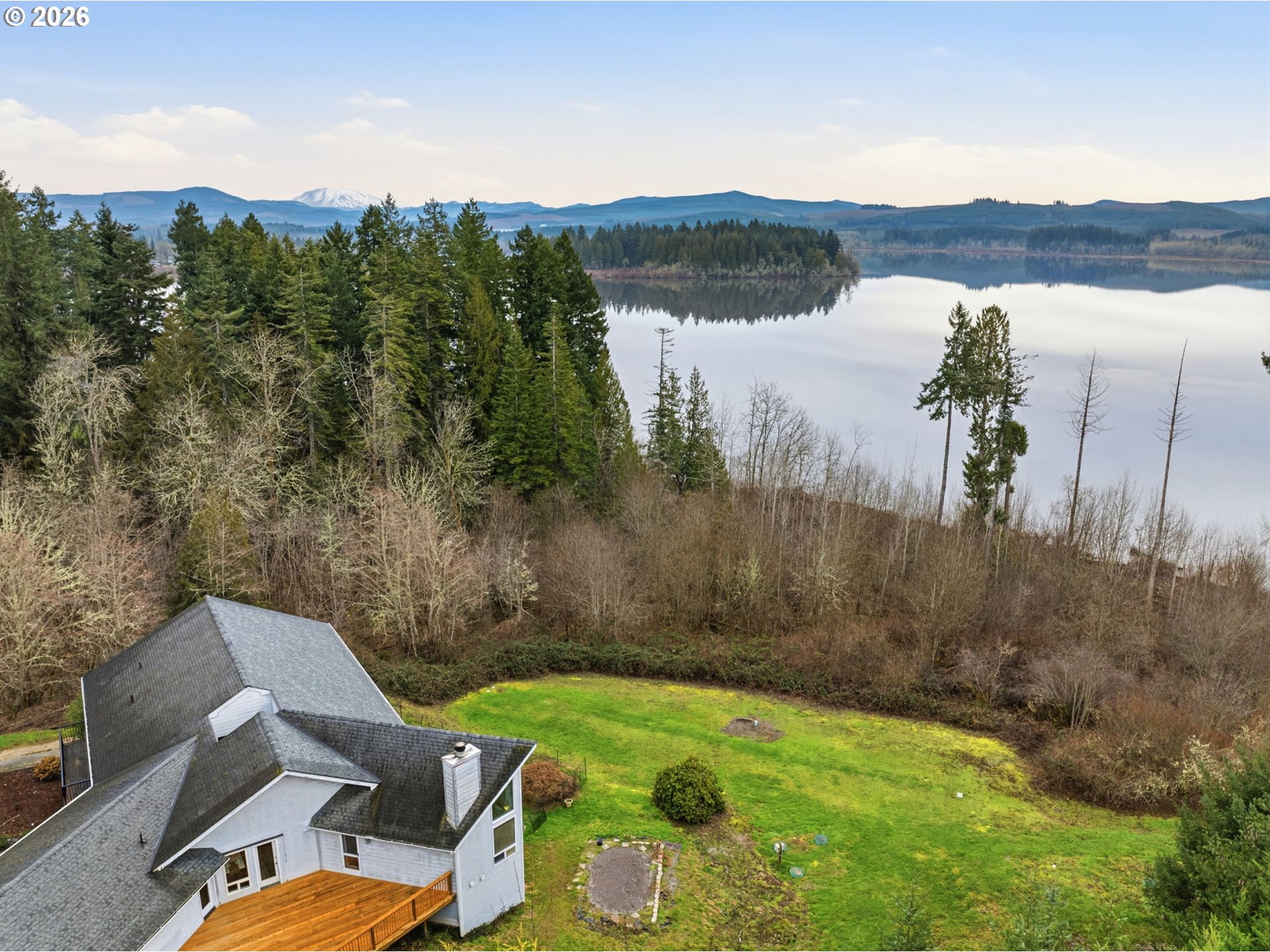 Photo 1 of 33 — 211 BASSWOOD DR, Silver Lake, WA 98645