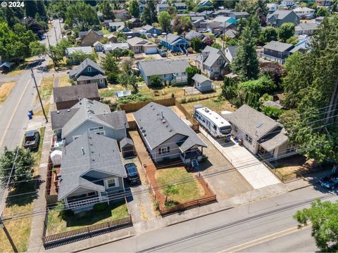 A home in Oregon City