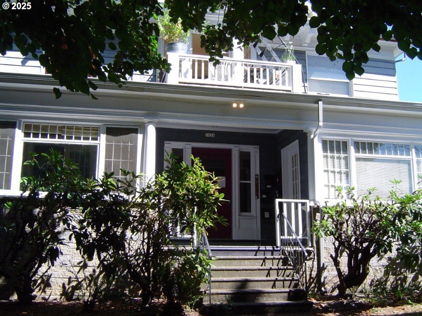1024 SE 16TH AVE
